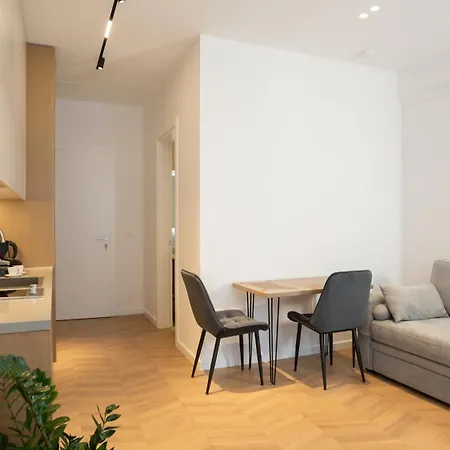 Albani's Apart-hotel 4*