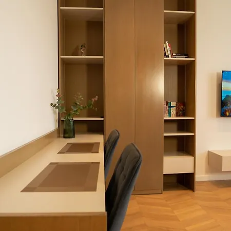 Lejlighedshotel Albani's *